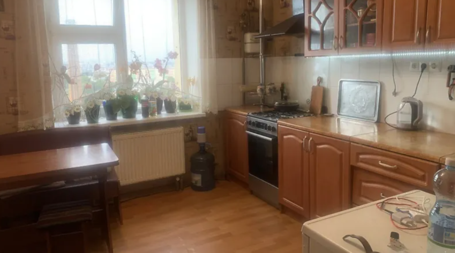 Продаж квартири 3 кімнати 98 кв. м. Ранкова (Дубове) Хмельницький