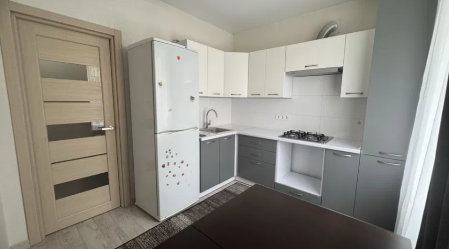 Продаж квартири 1 кімната 42 кв. м. (Озерна) Хмельницький
