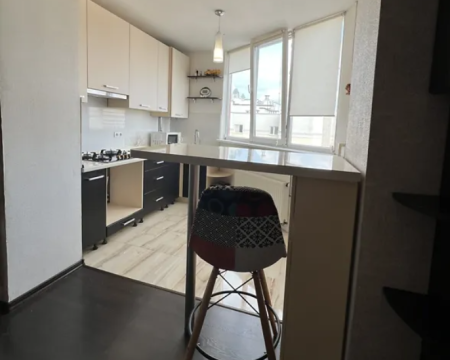 Продаж квартири 1 кімната 44 кв. м. Лісогринівецька (Озерна) Хмельницький