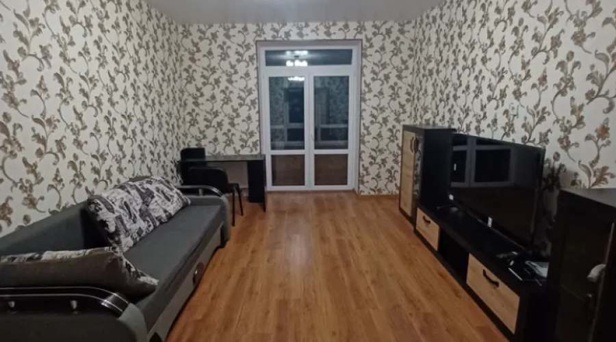 Оренда 2 кімнати 72 кв. м. Нижня Берегова (Виставка) Хмельницький