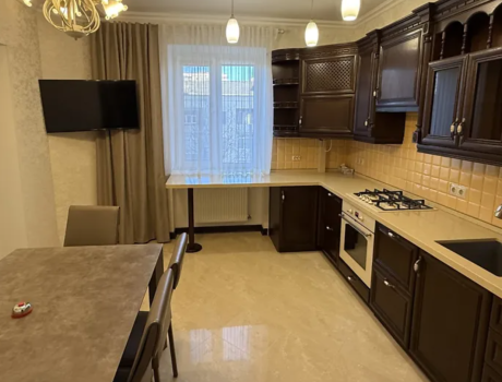 Продаж квартири 3 кімнати 106 кв. м. Свободи (Виставка) Хмельницький