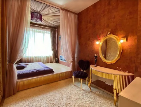 Продаж квартири 4 кімнати 140 кв. м. Пилипчука Володимира (Центр) Хмельницький