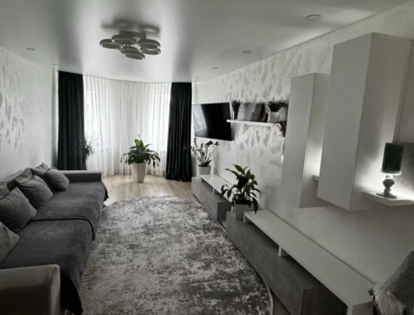 Продаж квартири 3 кімнати 97 кв. м. (Озерна) Хмельницький