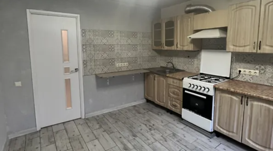 Продаж квартири 2 кімнати 64 кв. м. Лісогринівецька (Озерна) Хмельницький