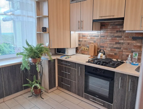 Продаж квартири 1 кімната 42 кв. м. (Озерна) Хмельницький