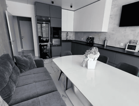 Продаж квартири 2 кімнати 73 кв. м. ЖК Олімпійський – 5 (Виставка) Хмельницький