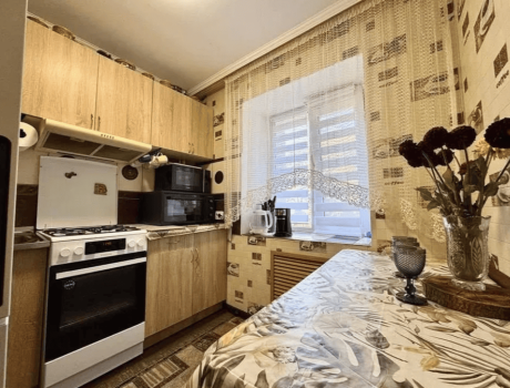 Продаж квартири 2 кімнати 44 кв. м. (ж-д вокзал) Хмельницький