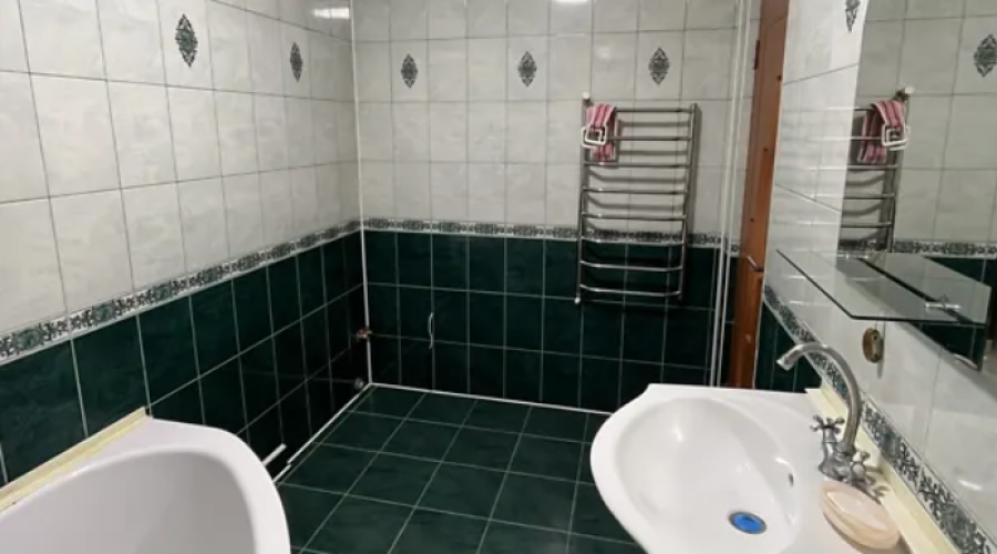 Продаж квартири 4 кімнати 100 кв. м. Старокостянтинівське шосе (Виставка) Хмельницький