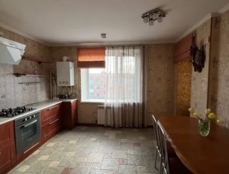 Продаж квартири 3 кімнати 143 кв. м. Проспект Миру (Виставка) Хмельницький