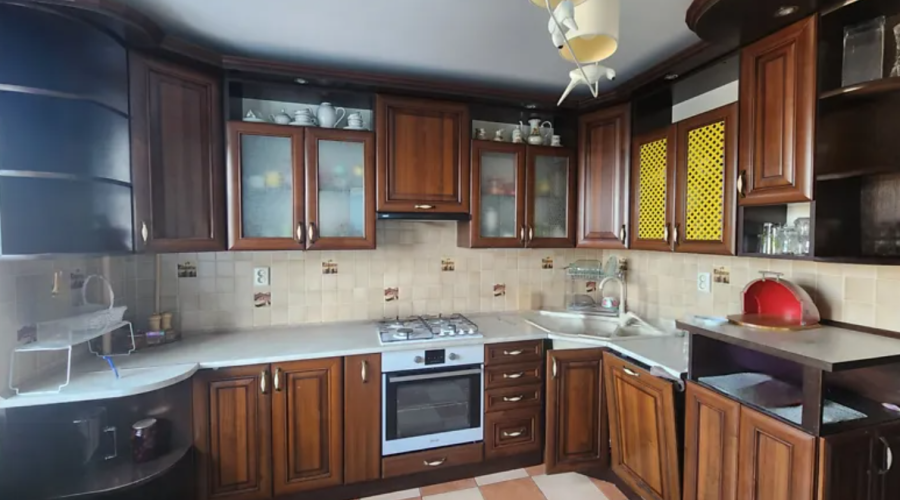 Продаж квартири 3 кімнати 97 кв. м. Ранкова (Дубове) Хмельницький