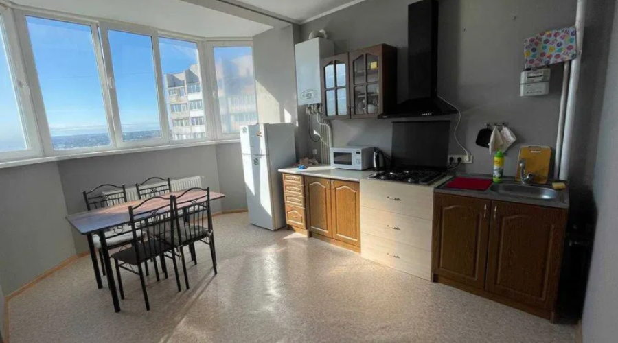 Оренда 1 кімната 58 кв. м. Лісогринівецька (Озерна) Хмельницький