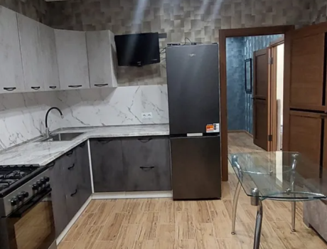 Оренда 1 кімната 60 кв. м. Степана Бандери (Виставка) Хмельницький