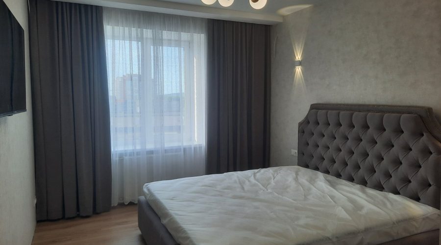 Продаж квартири 5 кімнат 182 кв. м. Завадського (Центр) Хмельницький